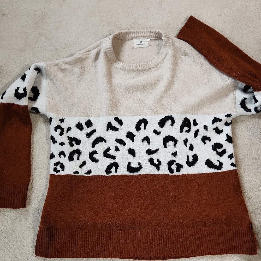 Leopard Print Colorblock Sweater - large